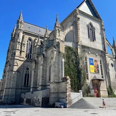 Theatre St Etienne Wi-fi Gratuit Apartamento Rennes